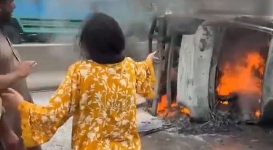 Mother Burned Alive in Motorway Car Fire as Daughter Watches, Public and Authorities Fail to Respond