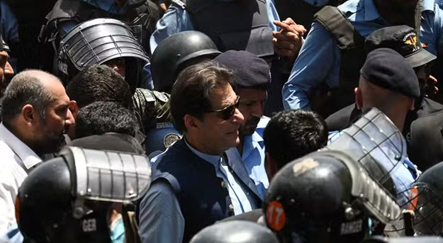 عمران خان پیشی کے موقع پر