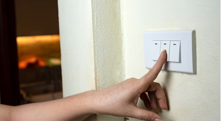 K-Electric issues safety advisory rainy weather in Karachi