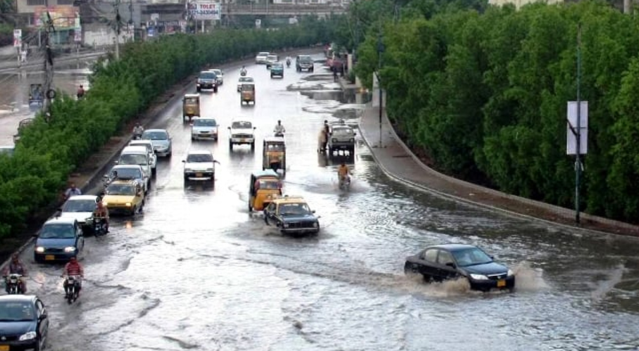 Heavy rain continues in Karachi, next 2 days declared critical