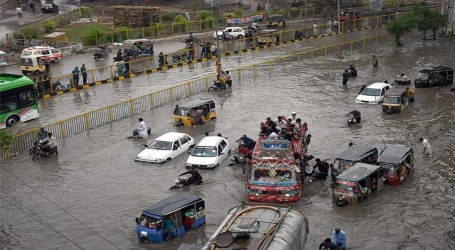 Karachi Rain Chaos: Flooding and Traffic Disruptions Grip the City