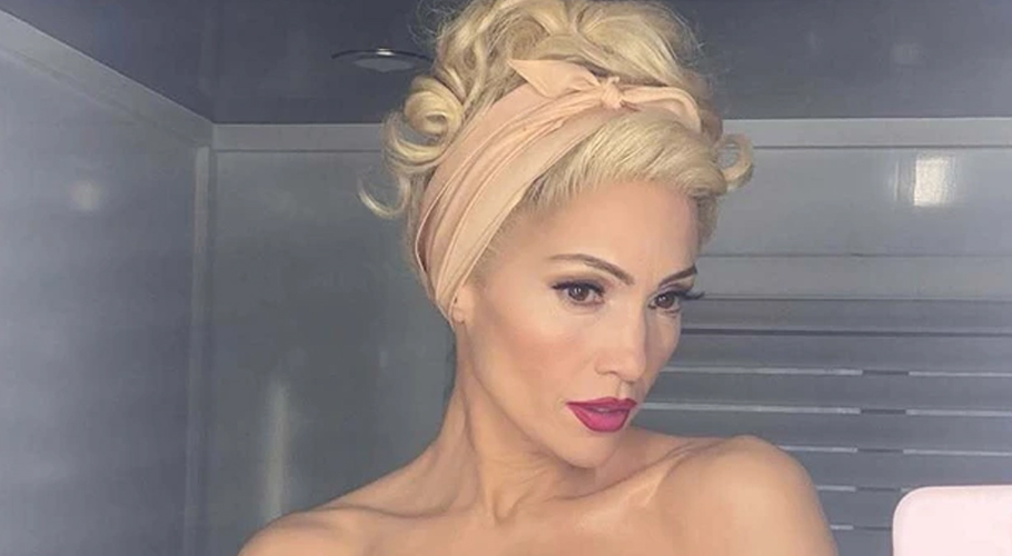Jennifer Lopez Reveals a New Look