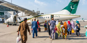 Pakistan passport visa free countries 2025