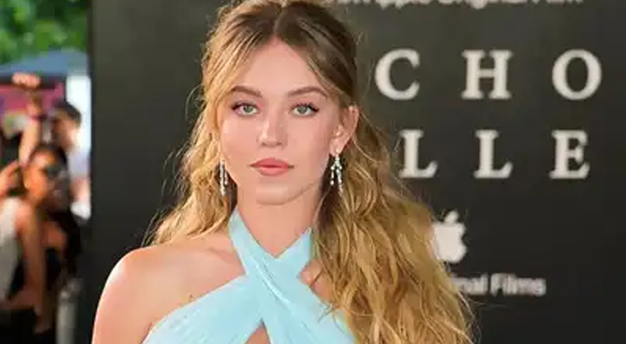Sydney Sweeney is 'casually' dating Scooter Braun