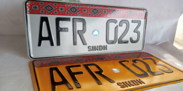 Sindh Excise department warns vehicle owners to replace old number plates