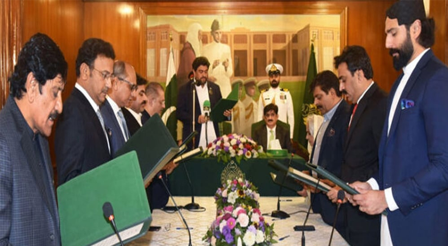 Key Sindh Ministers to lose portfolios in cabinet shake-up: sources