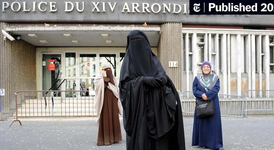 Italian government ban burqas