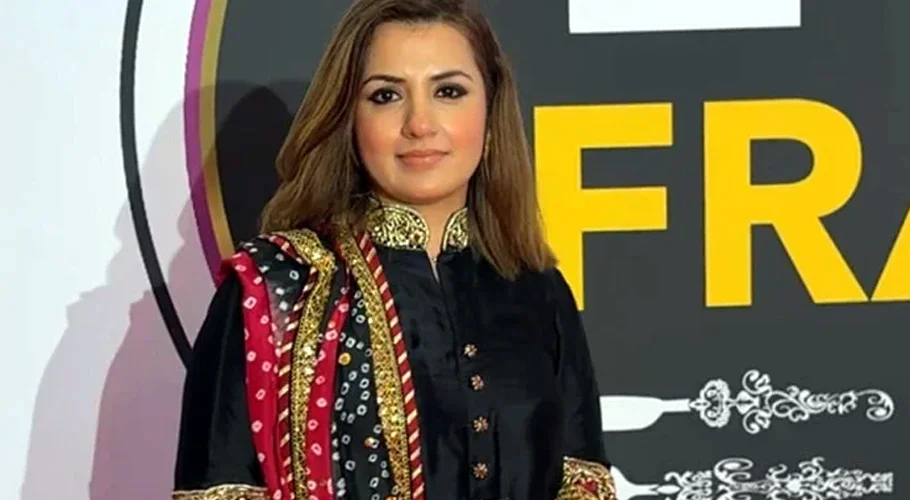 Pakistani-British Chef Wins UK National Curry Competition