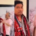 What did Johnny Lever say to Pakistani actor Ayaz Khan in a recent meeting?