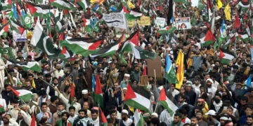 Fazlur Rehman announces Friday protests over Gaza flotilla raid J