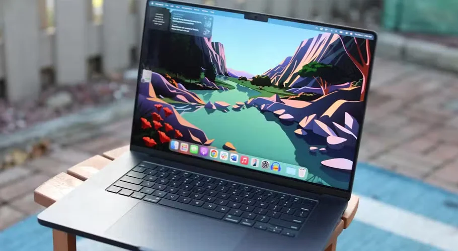 Apple to launch low-cost Mac laptop to rival Chromebooks