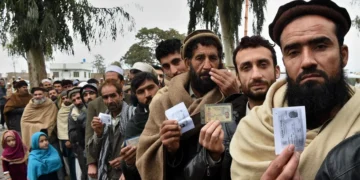 govt Announces Huge Cash Reward for Reporting Illegal Afghans