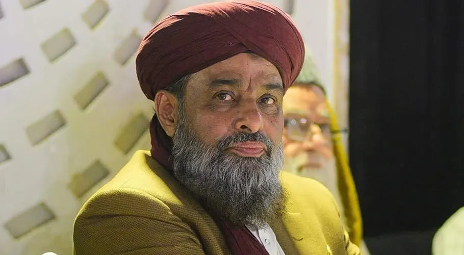ثروت اعجاز قادری