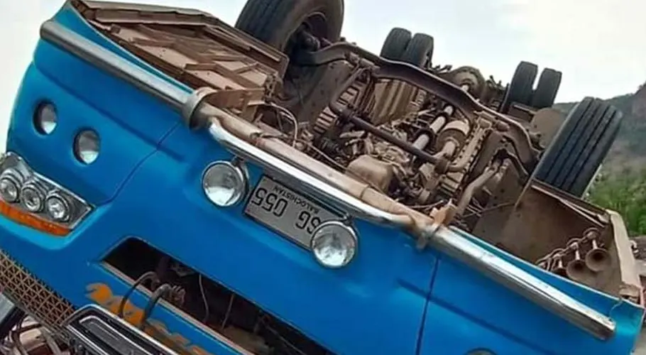 مسافر بس