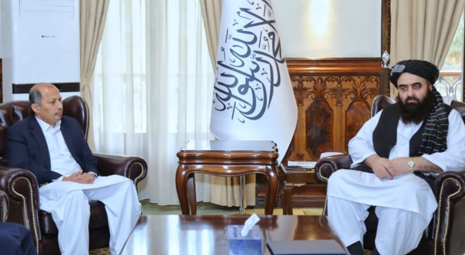 پاکستانی سفیر اور طالبان وزیر خارجہ