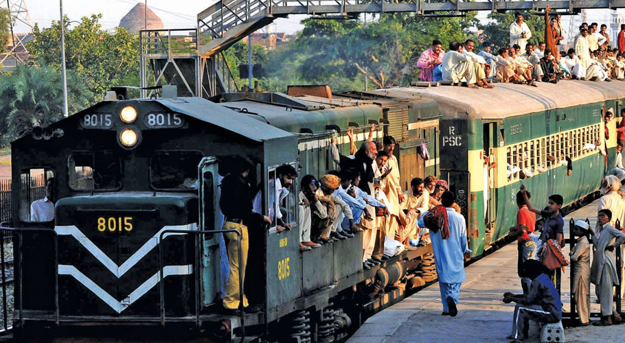 پاکستان ریلوے کی ایک ٹرین