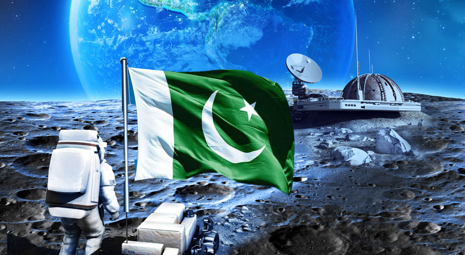 خلائی اسٹیشن میں پاکستان کا پرچم