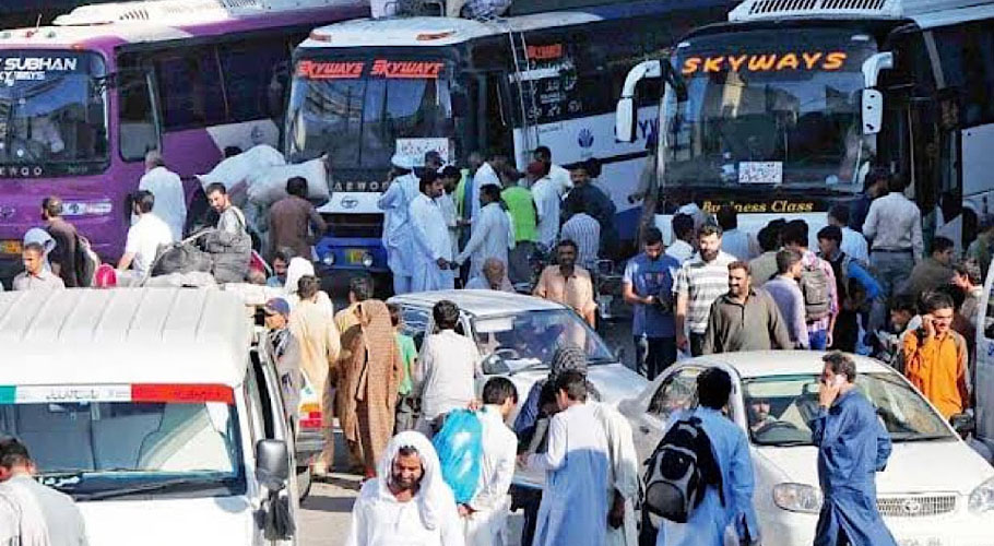 اڈے پر بسیں، علامتی فوٹو