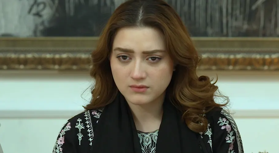 مومنہ اقبال