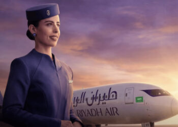 ریاض ایئر اور ایئرہوسٹس