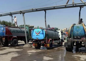 پیپلز پارٹی کے جیالے واٹر ٹینکرز بیچنے لگے! کون کون ملوث؟ نام سامنے آگئے